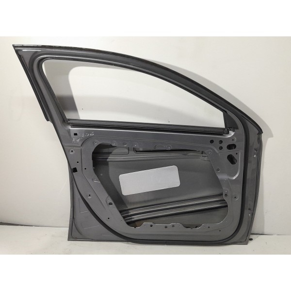 Porta Mercedes A35 Amg Dianteira Esquerda 2020/2025 Dianteira Esquerdo Cinza-escuro