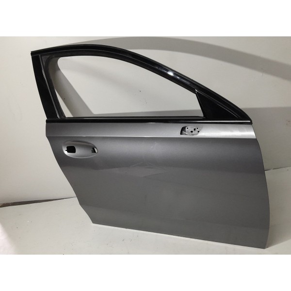 Porta Mercedes A35 Amg Dianteira Direita 2020/2025 Orig Dianteira Direito Cinza-escuro