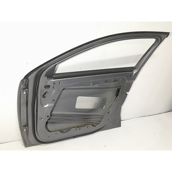 Porta Mercedes A35 Amg Dianteira Direita 2020/2025 Orig Dianteira Direito Cinza-escuro