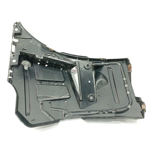 Guia Parachoque Bmw Z4 Traseiro Esq 2010/2016 51127192043