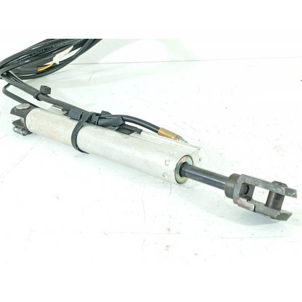 Pistao Hidraulico Tampa Traseira Direito Bmw Z4 2009/2016