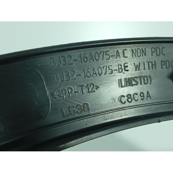 Moldura Paralama Evoque Dianteiro Esq 2012/2019 Bj3216a075ac