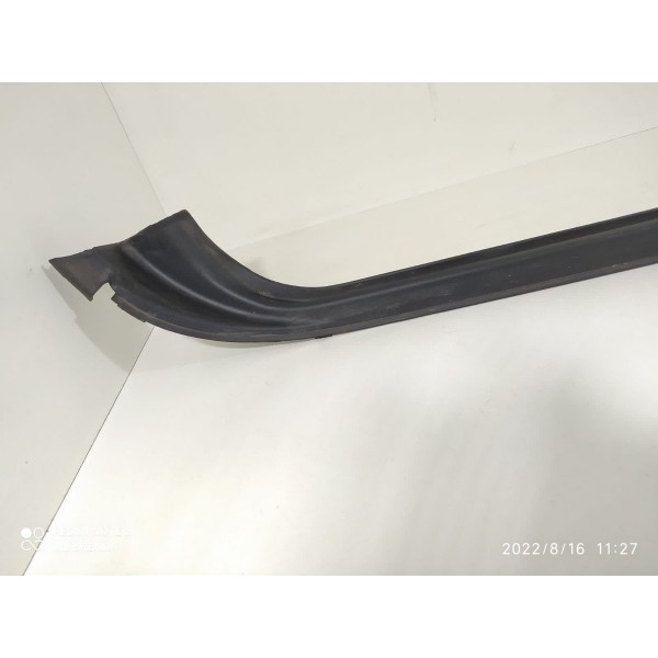 Friso Parabrisa Jac T40 2019 Esquerdo Detalhe