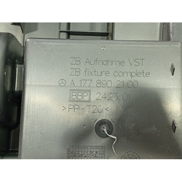 Acabamento Kit Ferramenta Mercedes A35 Amg 2023 A1778902100