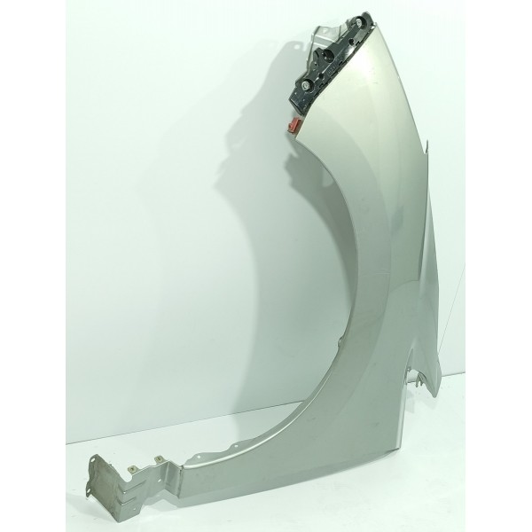 Paralama Nissan Leaf Esquerdo 2019/2024