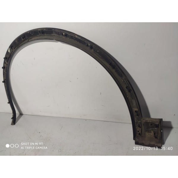 Moldura Paralama Audi Q5 Direita 2017/2023 8p0601027 Preto