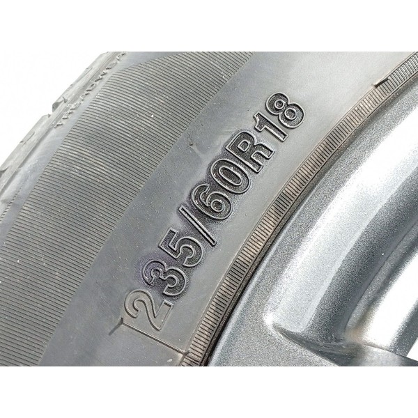 Roda Evoque 235/60 R18 2012/2018 C/ Pneu