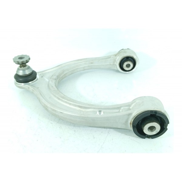 Bandeja Balanca Mercedes C200 C300 W206 Esquerda 2022/2025