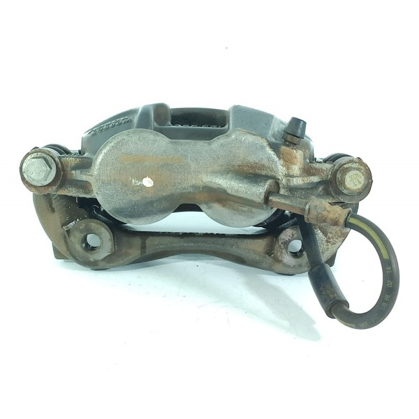 Pinca Amarok 2.0 Dianteira Direita 2010/2023 2h0615106g