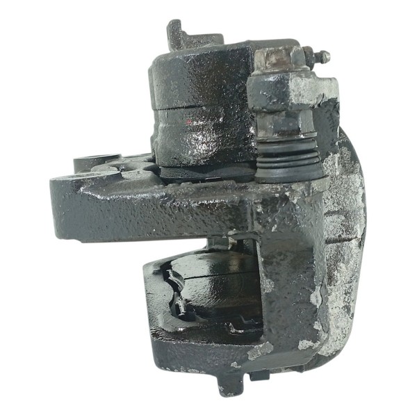 Pinca Freio Nissan Infiniti Fx35 Dianteira Direita 2008/2012