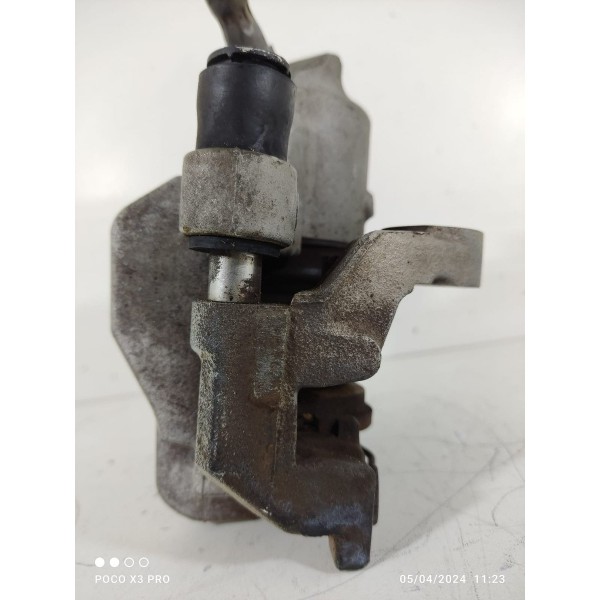 Pinca Freio Mercedes C180 C200 Traseira Esquerda 2008/2014