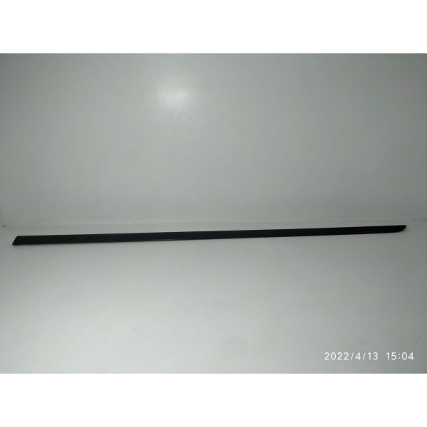 Friso Vidro Lateral Mercedes Clc200 Esquerdo 2008/2011 Água