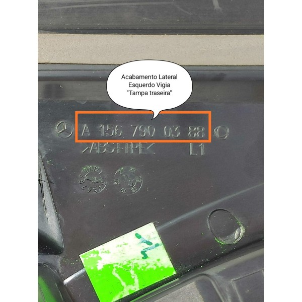 Acabamento Tampa Tras Mercedes Gla200 Esquerd0 A1567900388 Preto