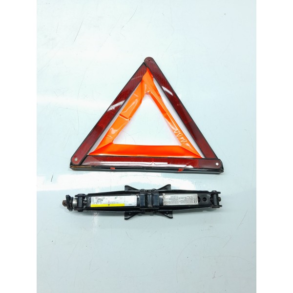 Macaco Estojo Audi A3 2014/2019 Orig Det