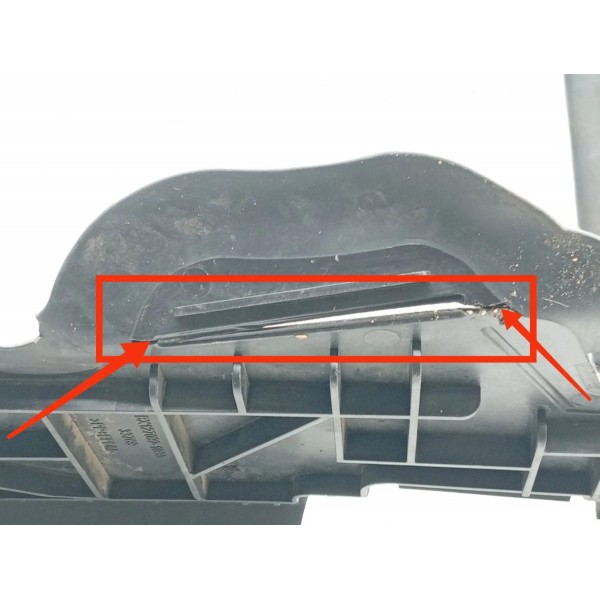 Defletor Radiador Toro 2016/2021 Det 52043650