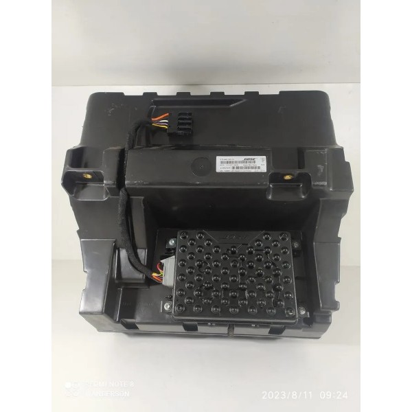 Subwoofer Porsche Bass Bose Amplificado 2010/2020 Preto