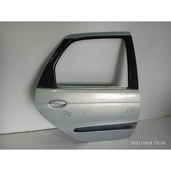 Porta Renault Scenic Traseira Direita 1999/2010 Traseira Direito Prateado
