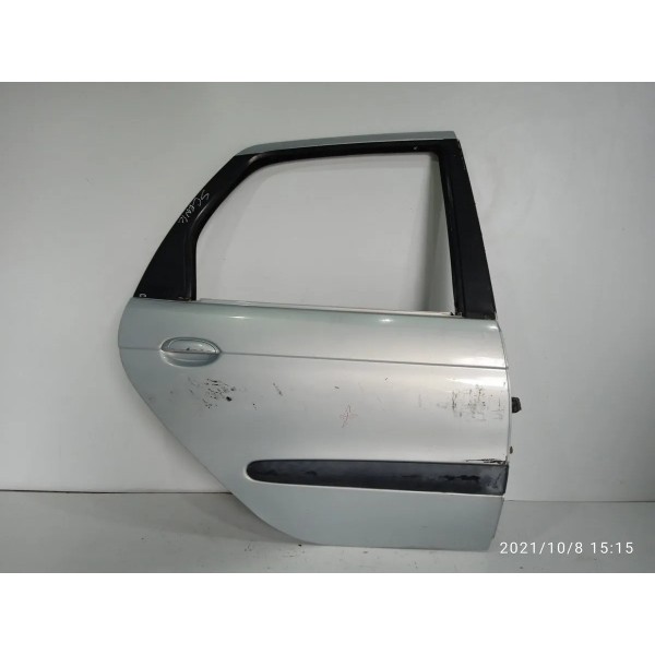 Porta Renault Scenic Traseira Direita 1999/2010 Traseira Direito Prateado