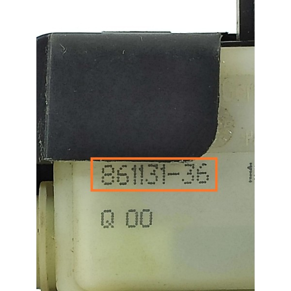 Trava Portinhola Tanque Volvo Xc60 V60 2010/2016 Det