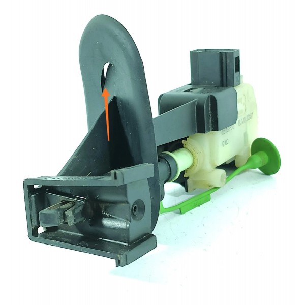 Trava Portinhola Tanque Volvo Xc60 V60 2010/2016 Det