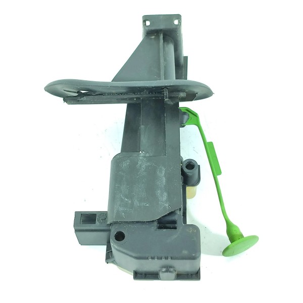 Trava Portinhola Tanque Volvo Xc60 V60 2010/2016 Det