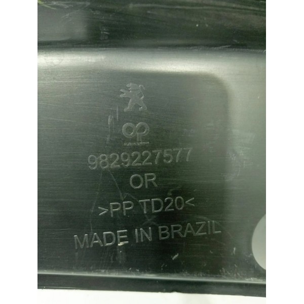 Grade Superior Parachoque Peugeot 2008 2019/2023 Preto