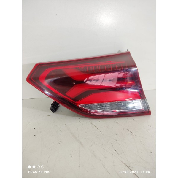 Lanterna Led Tampa Tras Tracker 2020 2021 2022 Dir Det 17414