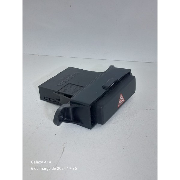 Botao Pisca Alerta Honda Hrv 2015 2017 2018 A 2021 M55806