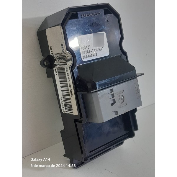 Botao Vidro Honda Hrv Dianteiro Dir 2016 2017 A 2021 2604424