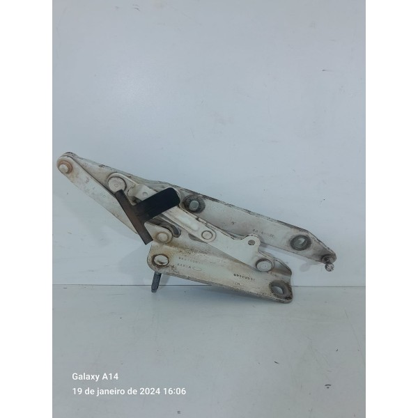 Dobradica Braco Capo Discovery Esq 2009/2015 Bkb780031