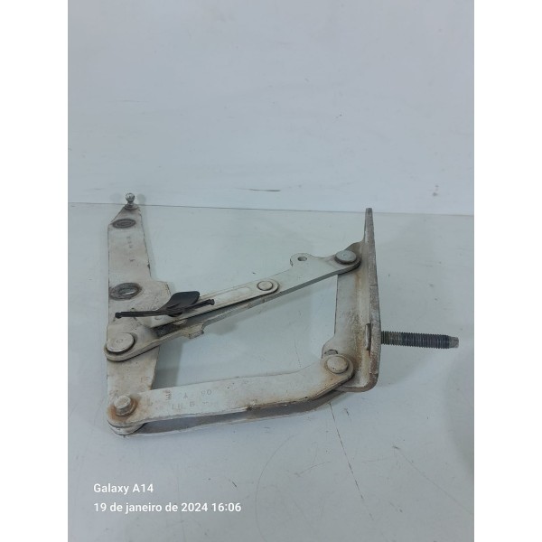 Dobradica Braco Capo Discovery Esq 2009/2015 Bkb780031