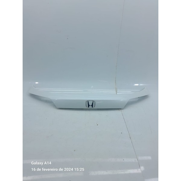 Aplique Tampa Traseira Honda Hrv 2016 2018 2019 2020 2021