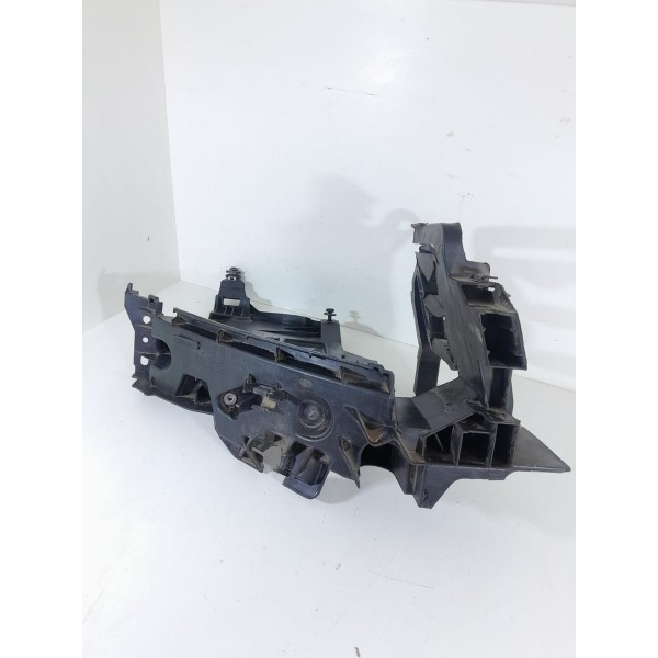 Suporte Guia Farol Q5 Direito 2009 2010 2011 2014 8r0941454