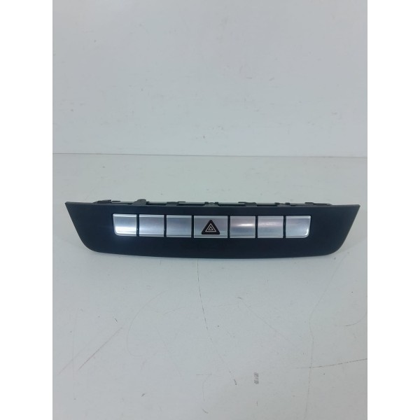 Botao Pisca Alerta Mercedes C180 2012 2013 2014 A2049058001