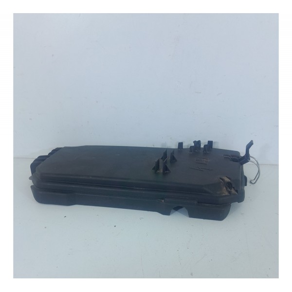 Tampa Caixa Fusivel Mercedes C180 C200 2011 2012 A2045400082