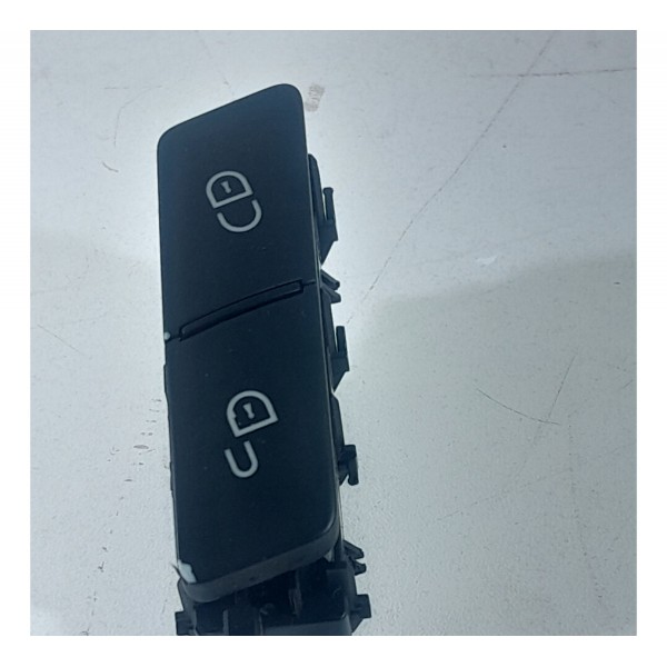 Botao Trava Mercedes C180 C200 2008/2014 A2048706410