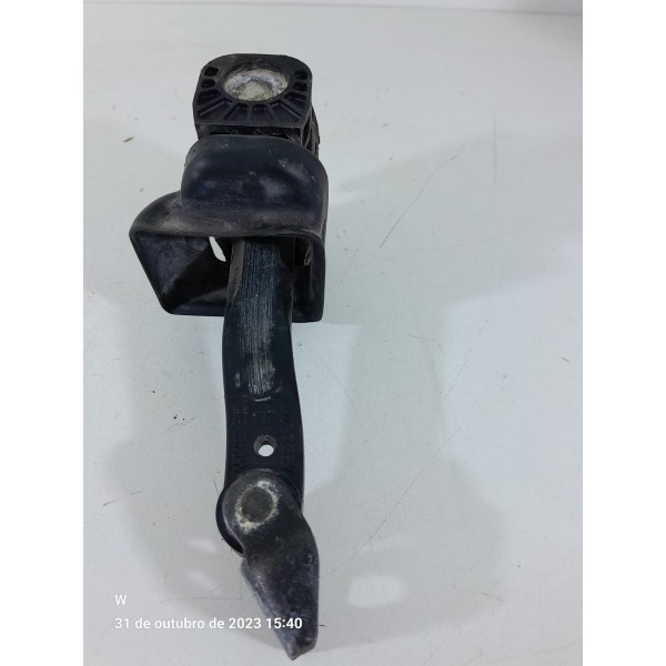 Limitador Porta Bmw 118 120 130 Diant 2004 2005 A 2011 Orig