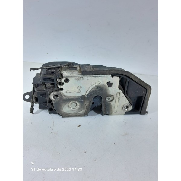 Fechadura Porta Bmw 118 120 116 130 Dianteira Esq 2004/2011