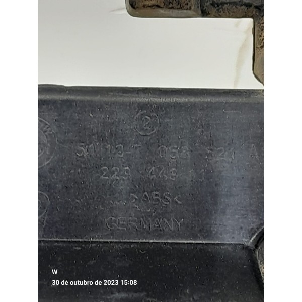 Suporte Central Parachoque Bmw 118 120 130 Traseir 2004/2011