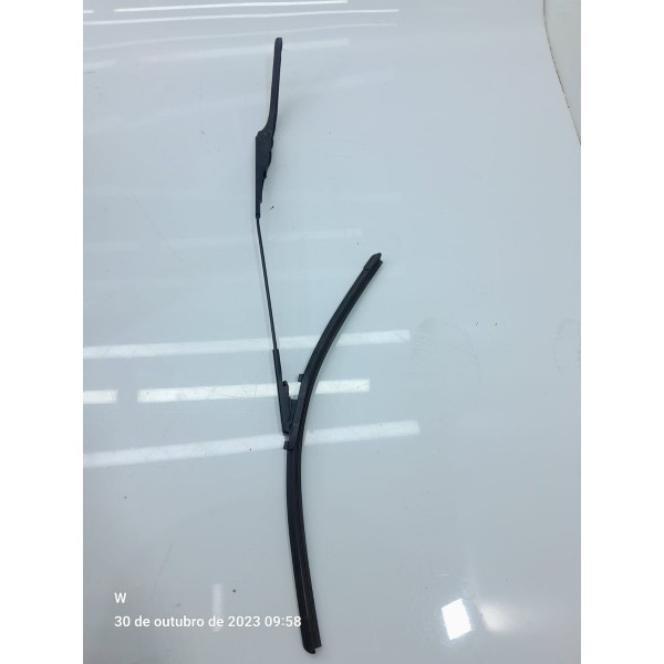 Braco Limpador Parabrisa Bmw 118 120 130 Esq 2004/2011 Orig