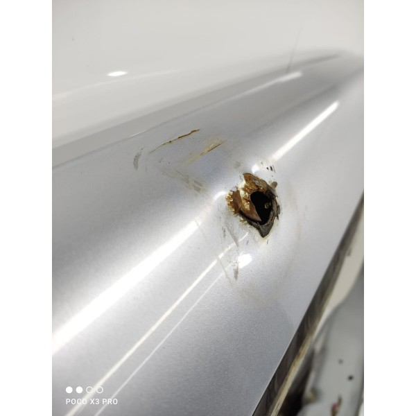 Tampa Traseira Pajero Full 2007 2010 2012 2014 2015 Detalhe