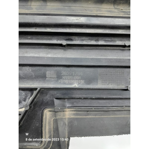 Defletor Superior Radiador Tracker 2020/2024 26271784