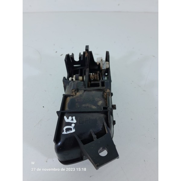 Macaneta Interna Porta Pajero Full Esquerda 2006/2016 Orig