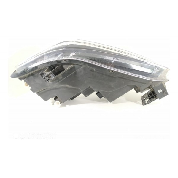 Farol Tracker Premier Full Led 2020 2021 2022 Esq / 17401