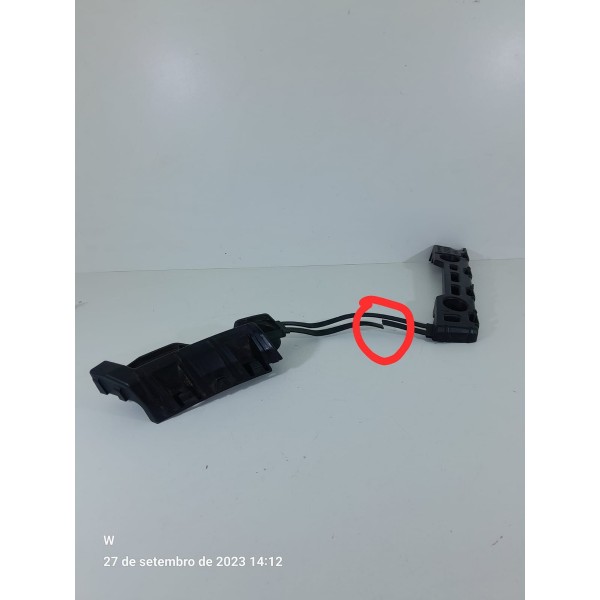 Guia Parachoque Onix Hatch Tras Esq 2020 /2024 Det 26210982