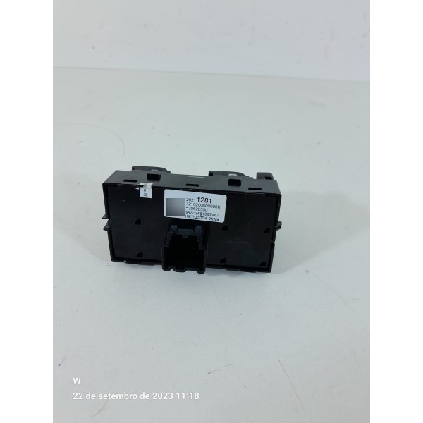 Botao Vidro Onix Tracker Dianteiro Esq 2020/2014 26211281