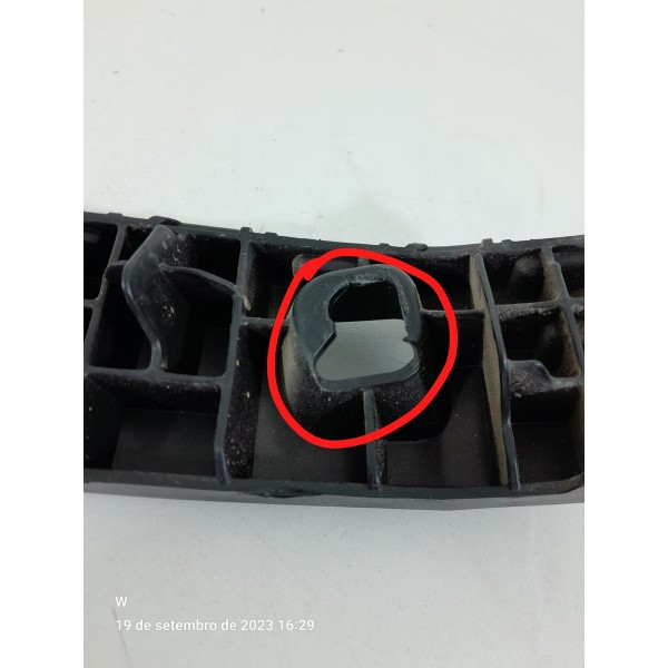 Guia Parachoque Hb20 Hatch Traseiro Esq 2023 24  Dt /32597