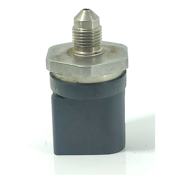 Sensor Alta Pressao Oleo Audi A4 A5 A6 Q5 06j906051f