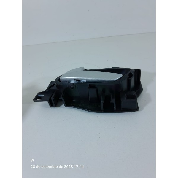 Macaneta Porta Peugeot 2008 Dianteira Esq 2016 A 2024 /32971