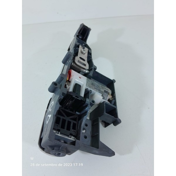 Macaneta Externa Peugeot 2008 Dianteira Dir 2016/2023 /32964